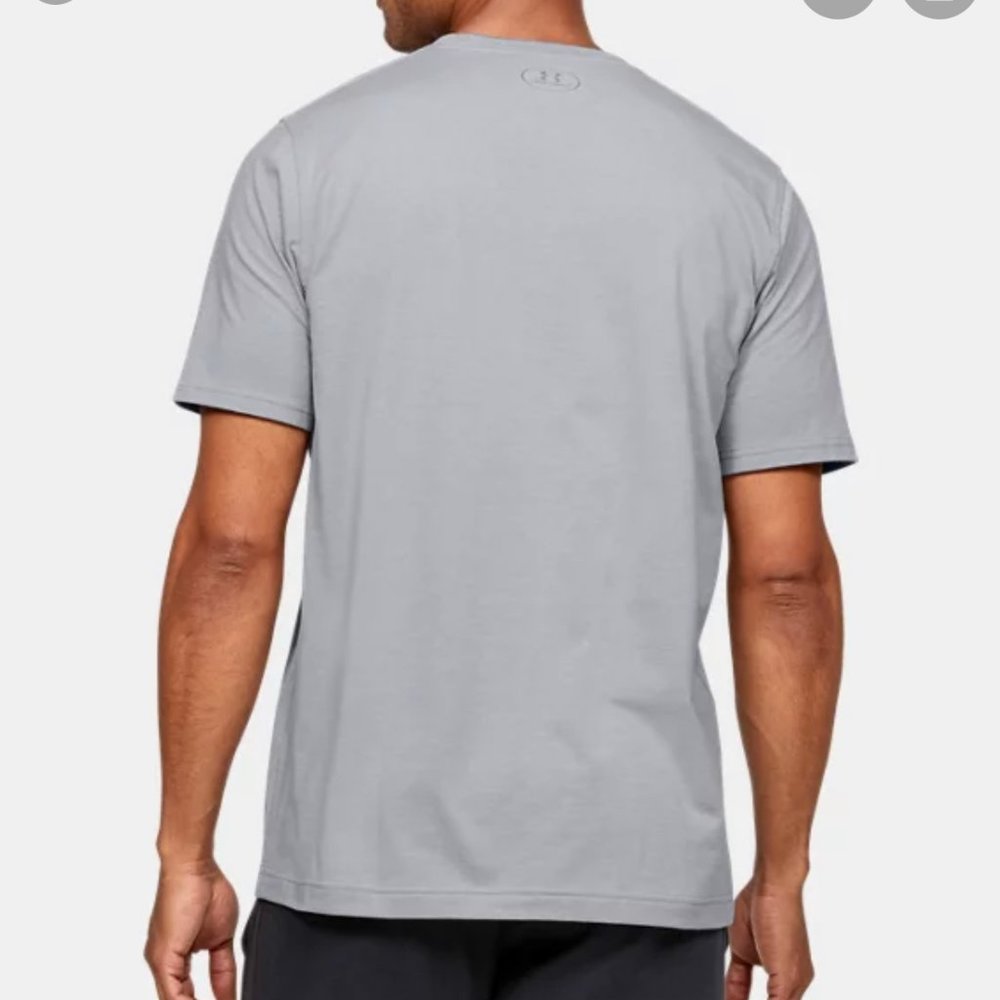 🍃March Sale🍃 Under Armour T-shirt Gray Men’s Size XXL 1352188 035 - Picture 2 of 3